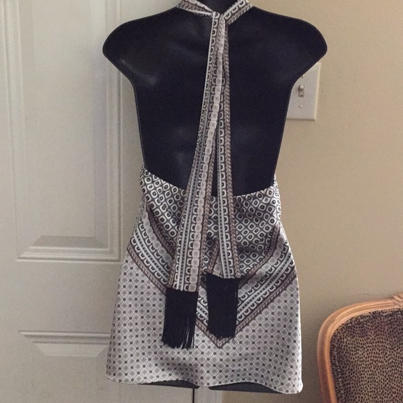White House/Black Market halter top m EUC - Picture 2 of 7